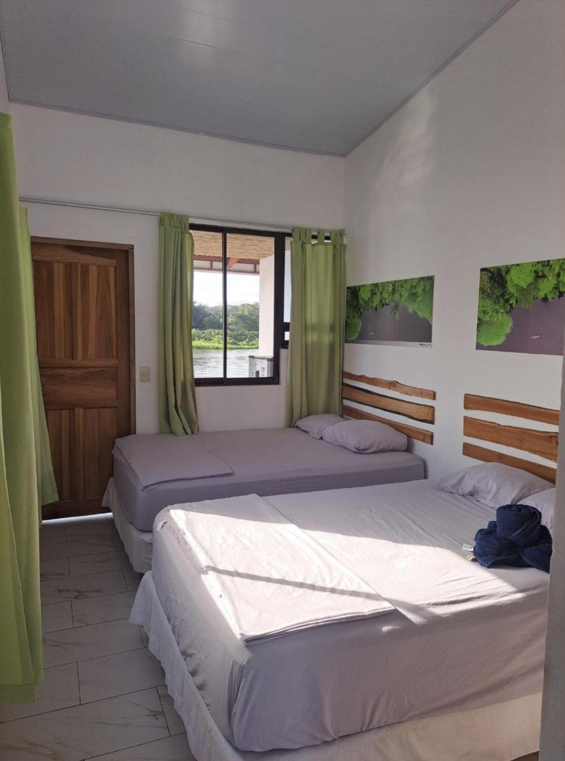 Hotel Pura Natura Riverside Tortuguero Exterior photo